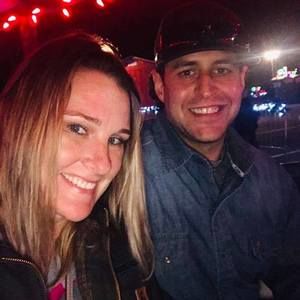 Meet your Posher, Schyler